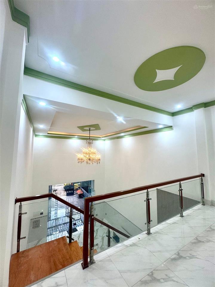 Bán nhà cực đẹp 1 trệt 1 lửng p. phú hoà. dt 100m2(5x20) thổ cư 60m2. giá 3,2 tỷ