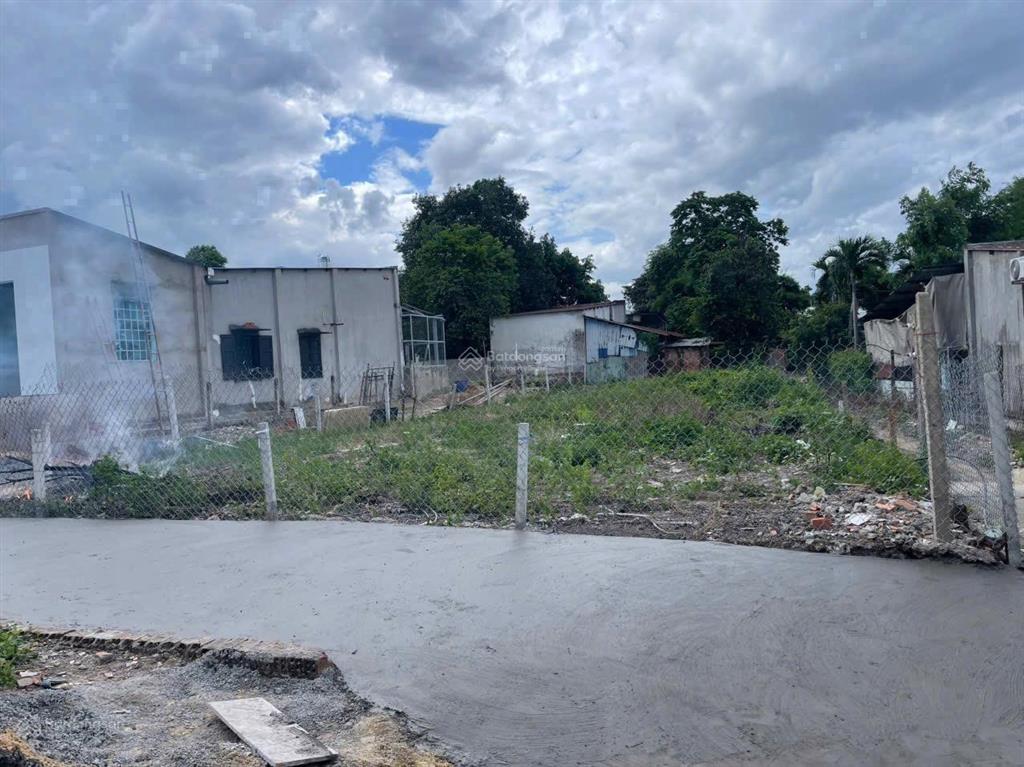 Bán đất xây nhà trọ, nhà vườn cực đẹp p. phú lợi, tp hồ chí minh. dt 353m2. thổ cư 138m2. 3,3 tỷ