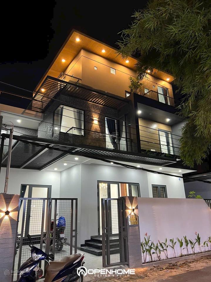 Bán nhà 1 trệt 2 lầu p. phú hòa cách đường lê hồng phong 20m. dt xây dựng 203m2