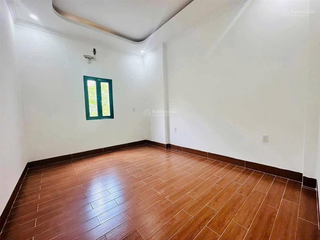 Bán nhà siêu đẹp 1 trệt 1 lầu mặt tiền hẻm 293 nguyễn thị minh khai. p. phú hoà. nay p. phú lợi.