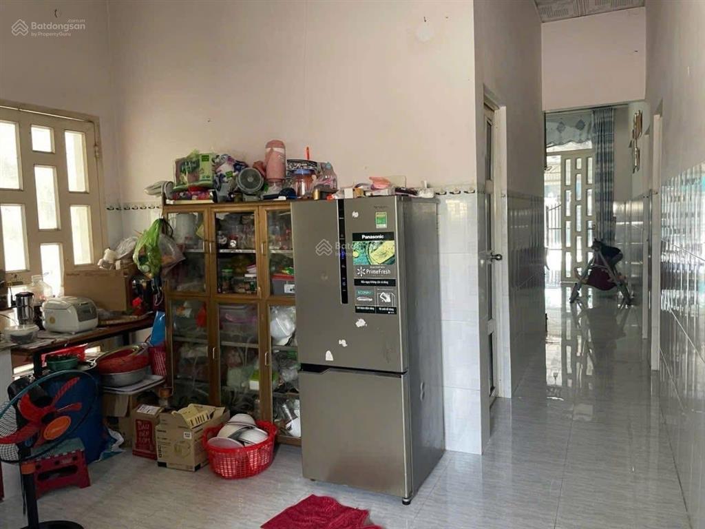 Bán gấp nhà mái thái, đường dx014  p. phú mỹ kinh doanh buôn bán. dt 252m2 (7.8 x30) thổ cư 100m
