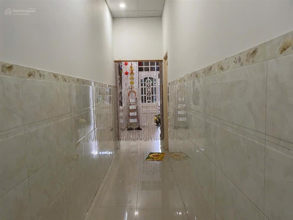 Bán nhà 1 trệt 1 gác lửng kdc phú hoà 1. p. phú hoà. dt 120m2(6x20) thổ cư 100%. giá 6 tỷ