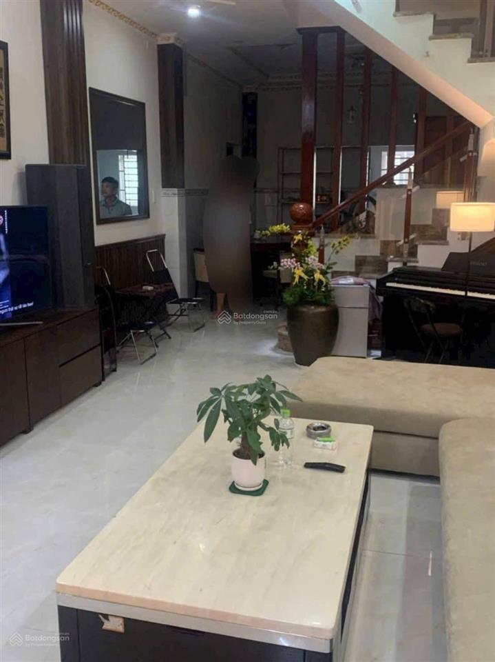 Chủ bán rẻ căn nhà 1 trệt 2 lầu đường nguyễn củu phú xã tân kiên, bình chánh giá 8 tỷ, kế trường.