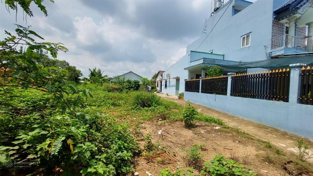 Chủ bán rẻ 90m2 đất ở hẻm ô tô đường bờ nhà thờ xã bình chánh, giá 2,450 tỷ, kế chợ bình chánh.