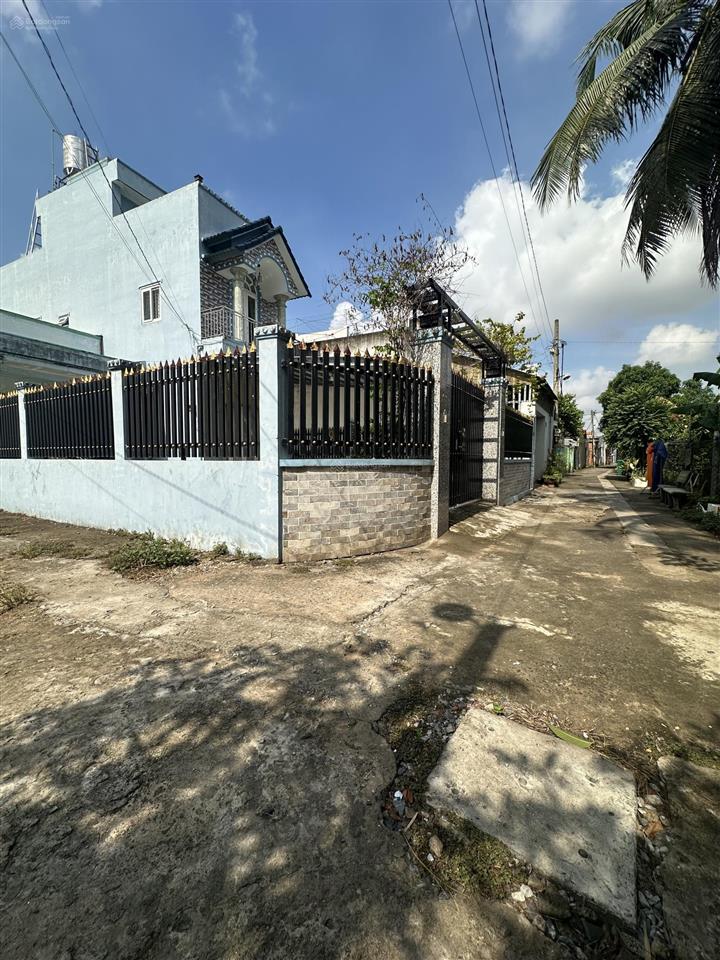 Bán đất tại đường bờ nhà thờ, 2,3 tỷ, xã bình chánh, kế chợ bình chánh diện tích 90 m2, chính chủ