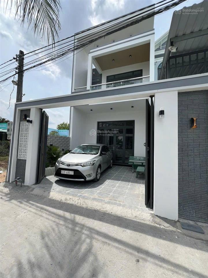 Chính chủ bán rẻ nhà 1 trệt 1 lầu 130m² xã mỹ yên, tân bửu tỉnh long an giá 2,550 tỷ, nhà rất mới.