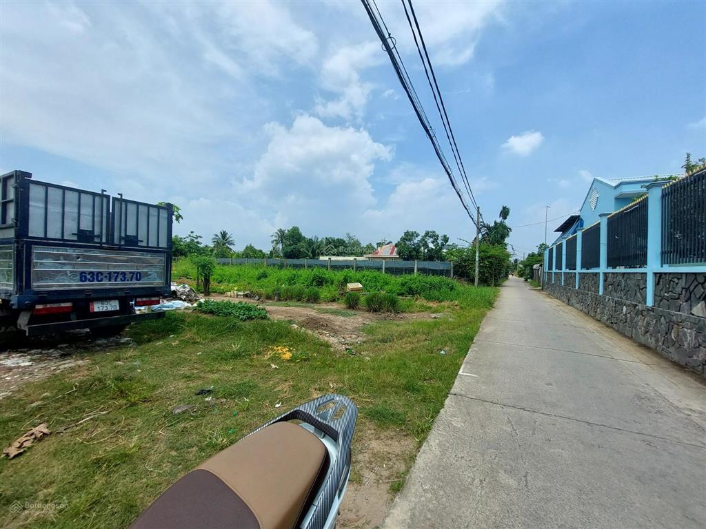 Chủ bán rẻ 310m2 đất ở hẻm thông ô tô chạy đường đinh đức thiện, bình chánh, giá 4,1 tỷ kế chợ