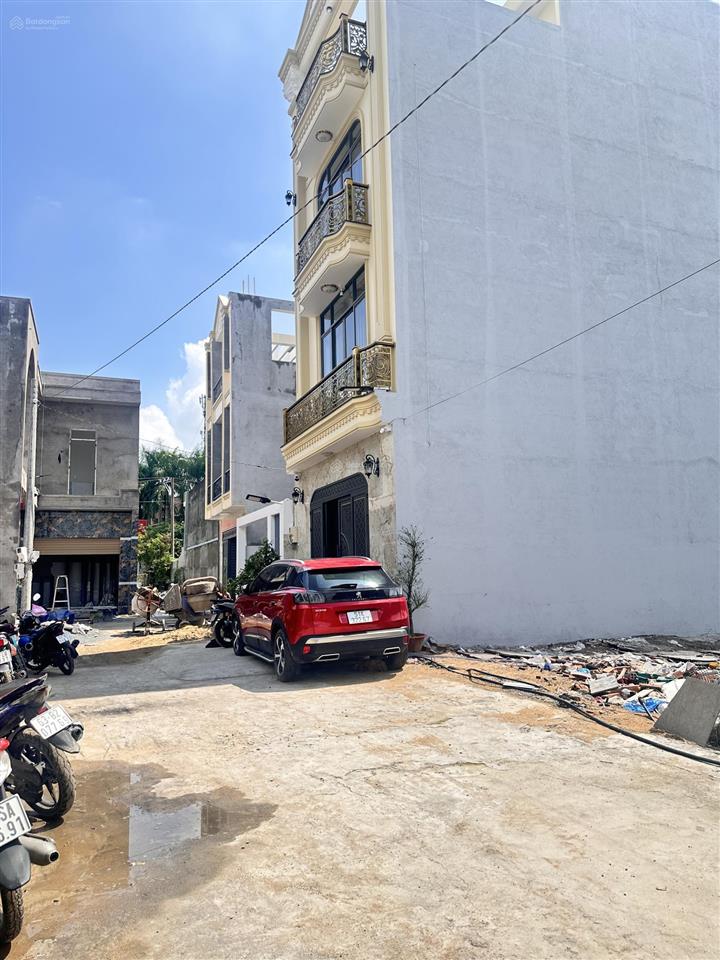 Bán đất tại hẻm đường t11, xã tân quý tây, bình chánh, 2,8 tỷ, 113m2, giá tốt, đẹp, nhiều tiện ích.