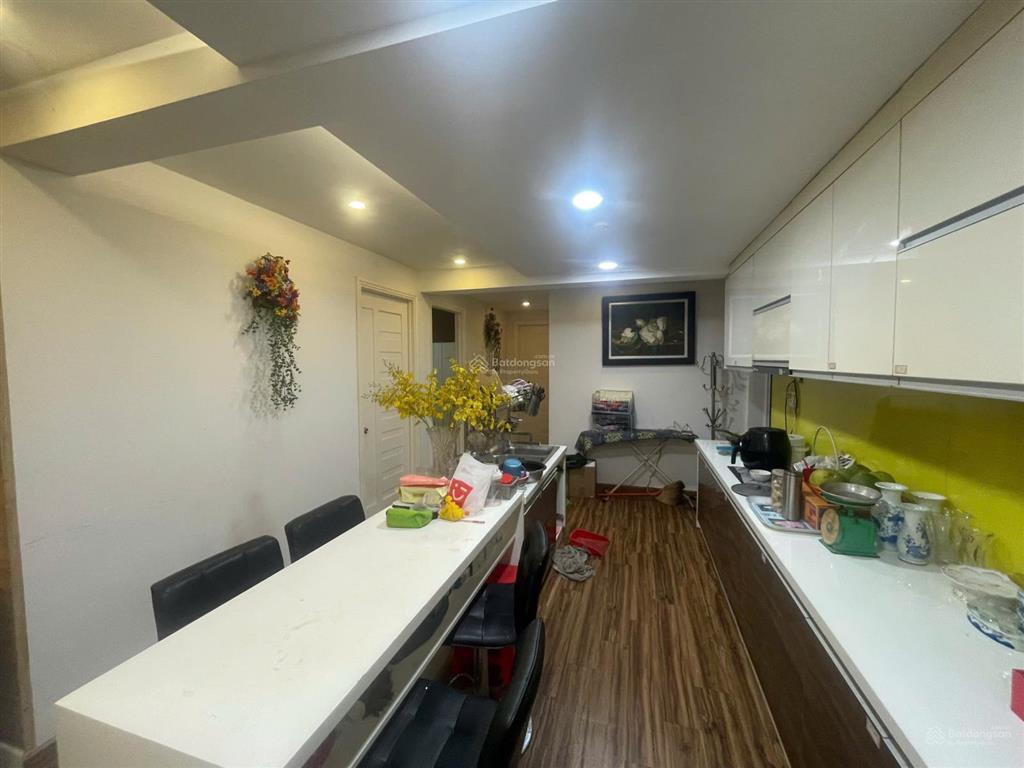 Tôi cần bán căn hộ d3.02 view nguyễn văn linh, 3 pn, 110m2, có ô xe, full nội thất, giá 9 tỷ 5