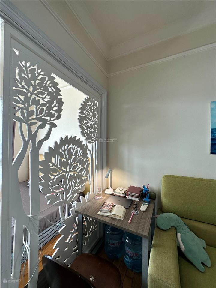 Cần cho thuê gấp ch the manor 2pn giá 18 tr, 0938 587 *** lan