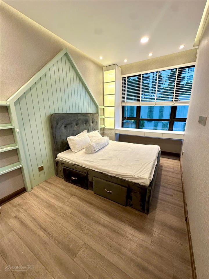 Cần bán 3pn the ascent 100m2, view sông trực diện siêu đẹp, giá thật  0938 587 ***