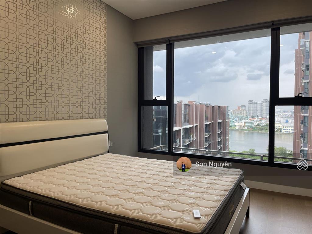 Cho thuê 2pn the river full nội thất mới 100%  tầng cao, view sông và q1