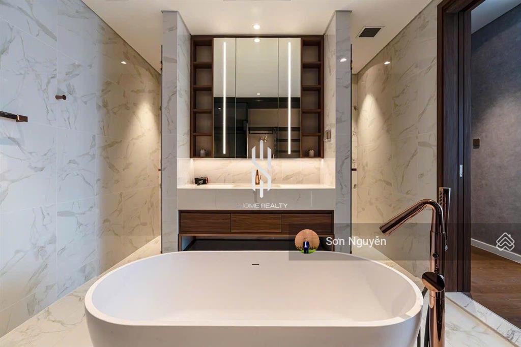 The crest  bán 2pn+1  115m2  tầng cao, view sông và landmark  cam kết giá tốt nhất thị trường