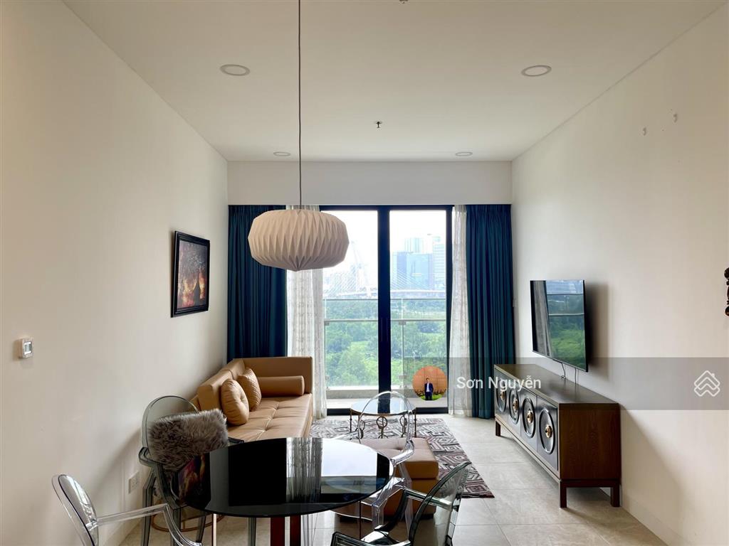 The river  cho thuê 2pn  tầng cao, view trực diện sông & q1 đẹp nhất dự án, full nội thất cao cấp
