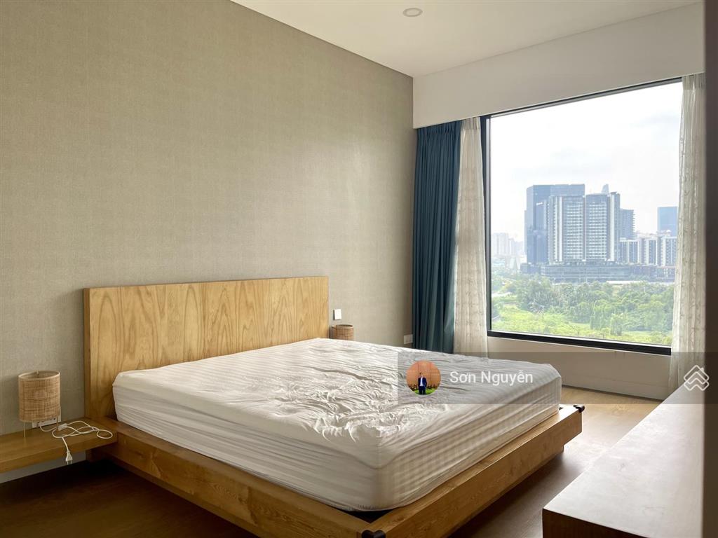 The river  cho thuê 2pn  tầng cao, view trực diện sông & q1 đẹp nhất dự án, full nội thất cao cấp