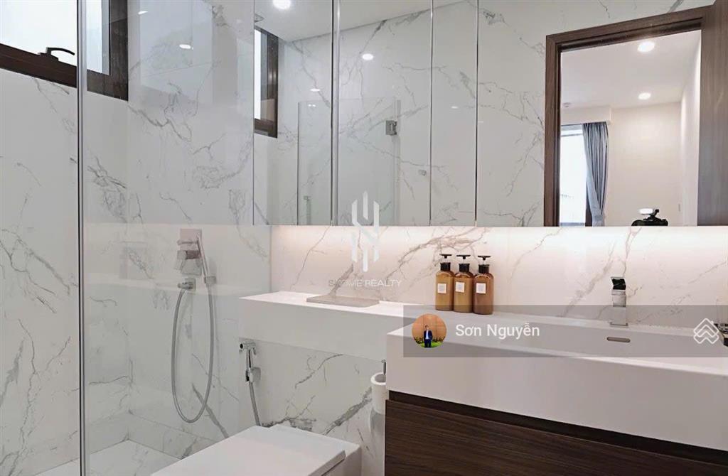 The galleria  metropole  cho thuê 3pn ban công rộng  view đẹp  giá tốt trong thị trường