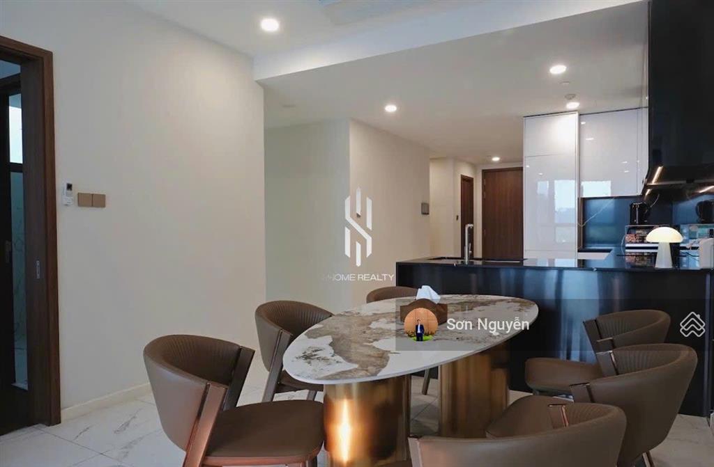 The galleria  metropole  cho thuê 3pn ban công rộng  view đẹp  giá tốt trong thị trường