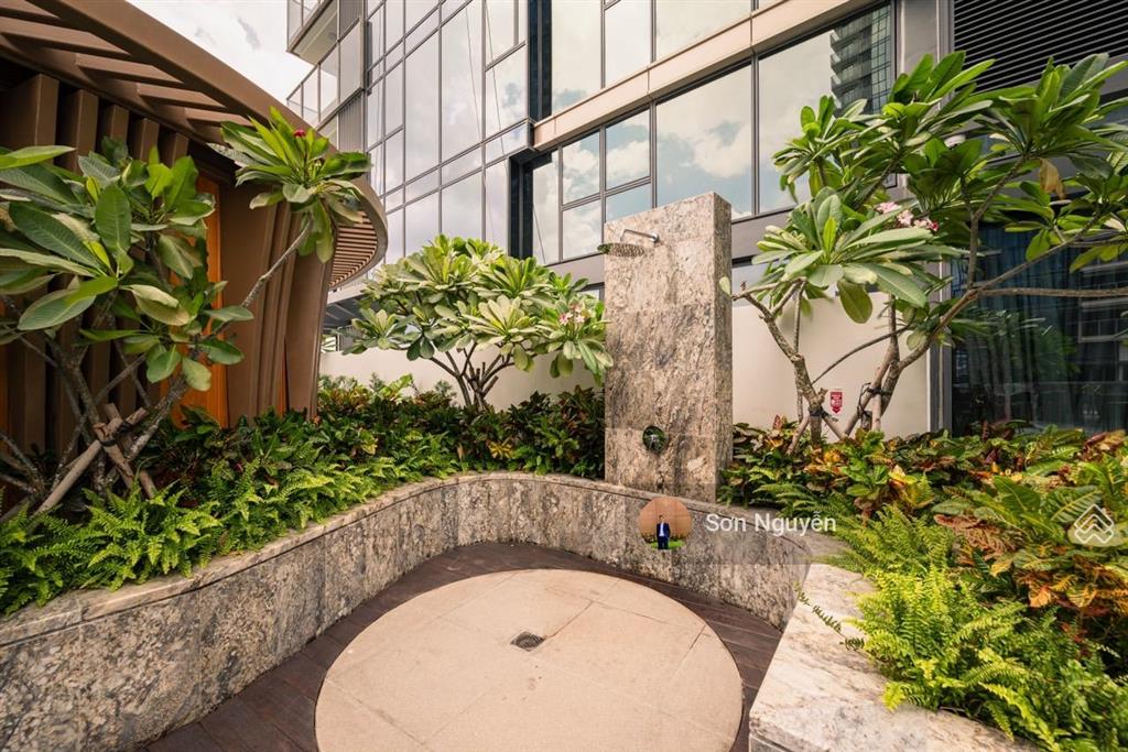Cho thuê the opera  căn 2pn tầng cao view q1, ngắm pháo hoa trực diện  được làm bnb