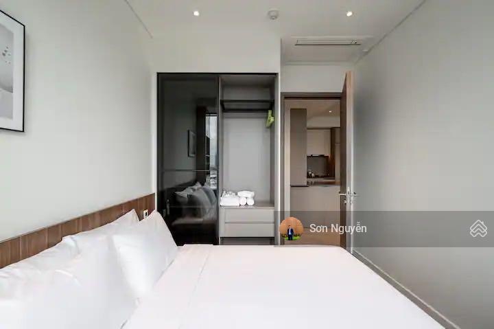 The opera  metropole cho thuê căn 2pn full nội thất  dt 77m2/2pn  tầng cao view landmark 81