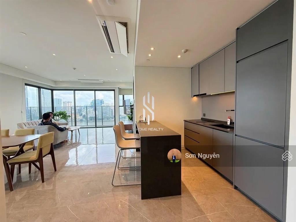 The opera  căn 4pn full nội thất, tầng cao view trực diện sông & q1, thang máy riêng
