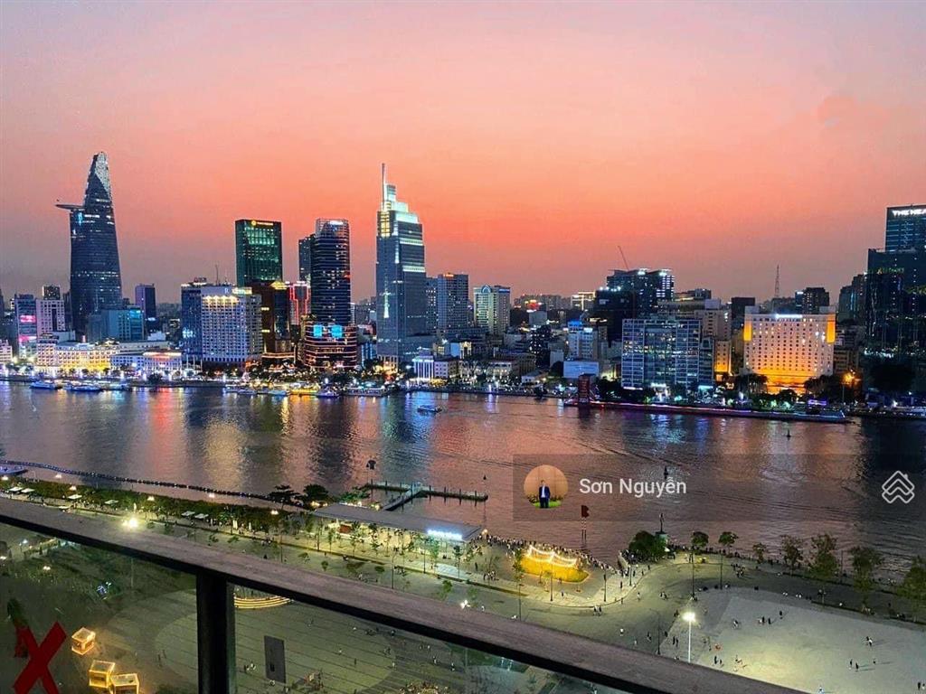The opera  căn 4pn full nội thất, tầng cao view trực diện sông & q1, thang máy riêng