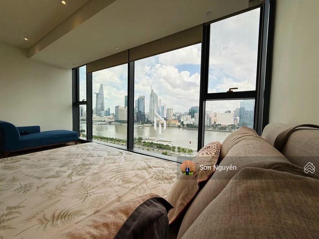 The opera  căn 4pn full nội thất, tầng cao view trực diện sông & q1, thang máy riêng