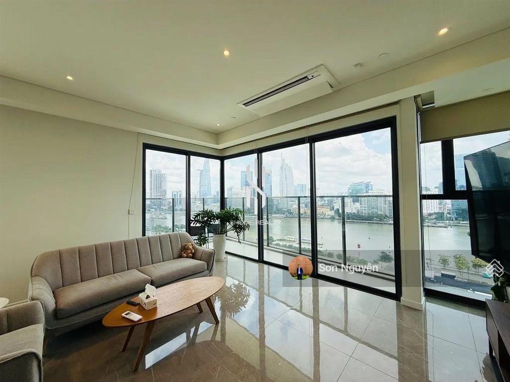 The opera  căn 4pn full nội thất, tầng cao view trực diện sông & q1, thang máy riêng