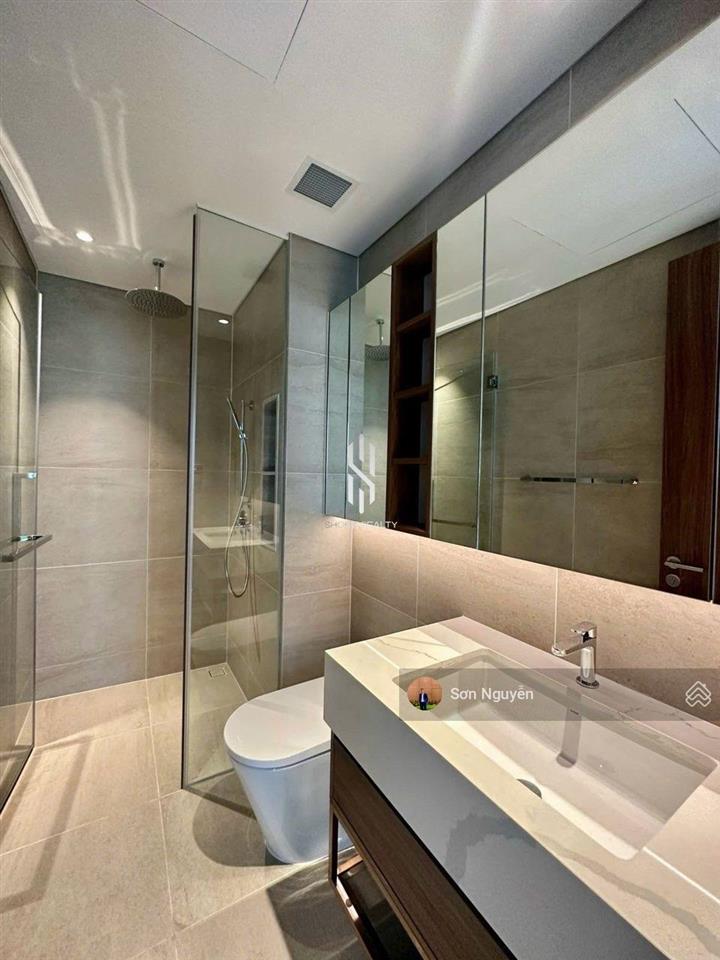 The crest  bán căn góc 2pn đẹp dự án  tầng cao, view nhìn toà ifc 99  đã có sổ