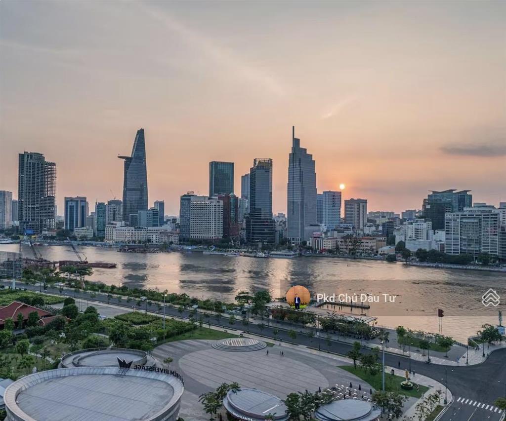 The opera  căn 3pn full nội thất mới, cao cấp  tầng cao  view padorama