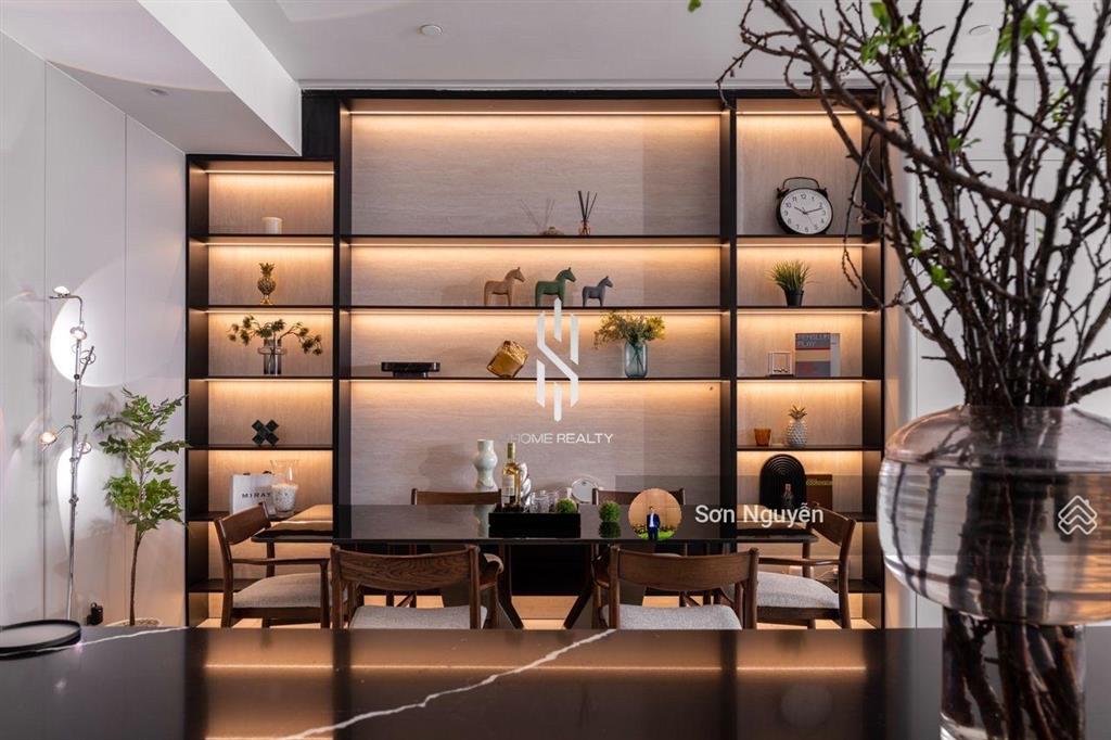 Cho thuê the galleria  4pn full nội thất mới  view sông, cầu bason & q1  thang máy riêng