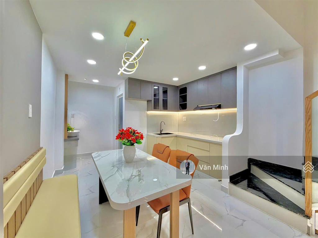 Bán nhà hẻm 118 hoàng văn thụ phường 9 phú nhuận 1 trệt 4 lầu st 6pn 5wc 1p xông hơi giá 8,250 tỷ