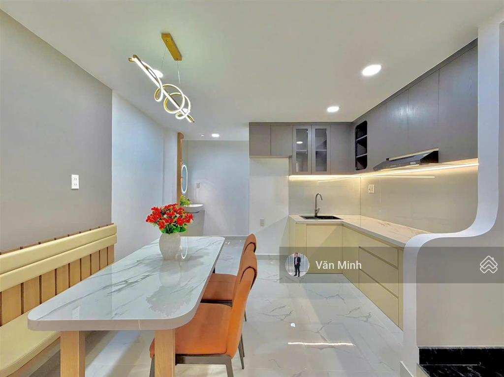 Bán nhà hẻm 118 hoàng văn thụ phường 9 phú nhuận 1 trệt 4 lầu st 6pn 5wc 1p xông hơi giá 8,250 tỷ