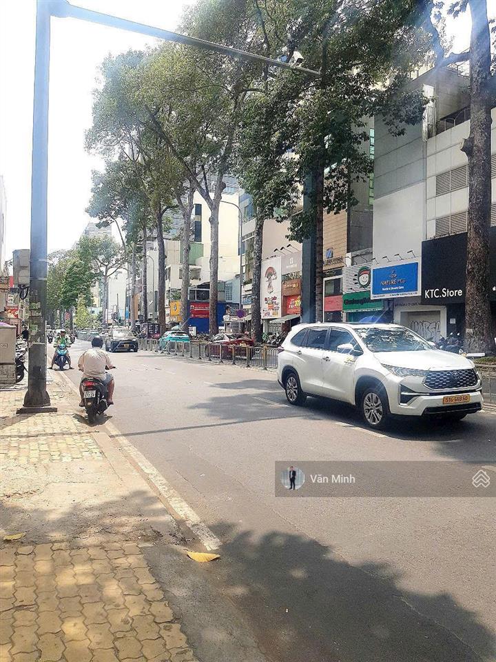 Cho thuê nhà mặt tiền đường nguyễn thị minh khai phường 5 quận 3 5x10m 1trệt 3lầu suốt 4wc giá 69tr