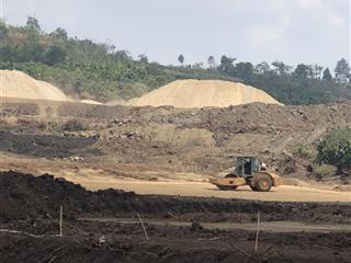 Cần bán đất 3.2 hec mặt tiền hồ đăk gang