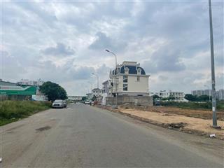 2 lô liền kề trục chính 20m dự án phú nhuận(đối diện global) giá 120tr/m2