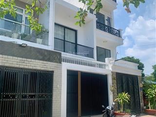 Bán nhà 1 trệt 1 lầu kdc nam khang  long trường