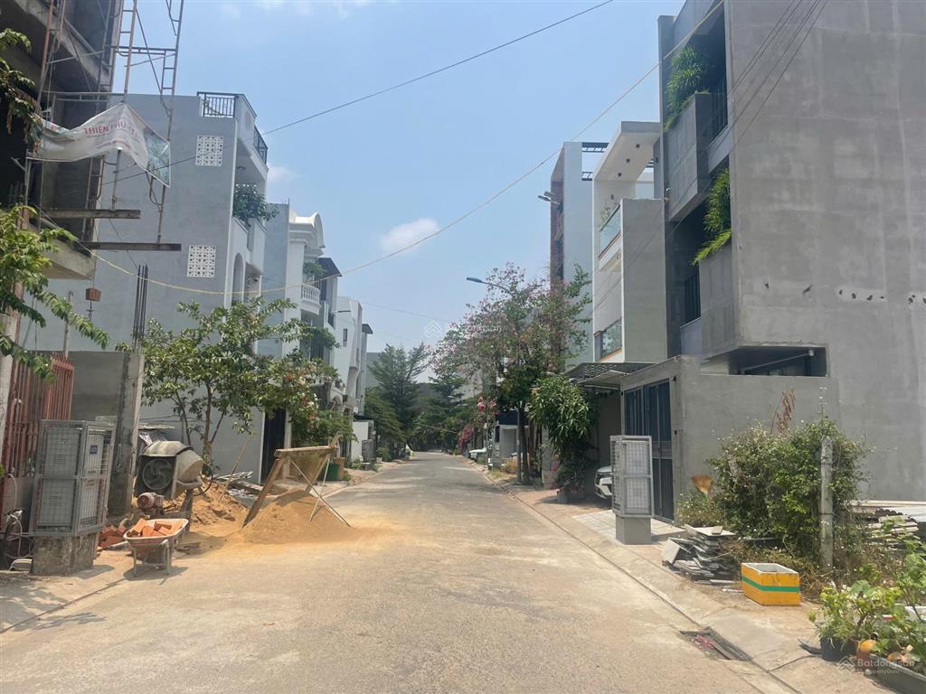 Kdc đại việt (hẻm 68) đường bưng ông thoàn giá 5,1 tỷ