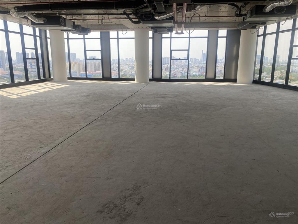 Cho thuê văn phòng 150m2 khu tòa nhà petroland phú mỹ hưng quận 7, giá 25 triệu/tháng