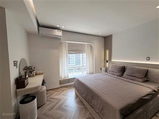 Bán căn hộ riverside residence khu phú mỹ hưng quận 7 gồm 3 phòng ngủ full nội thất giá 11 tỷ