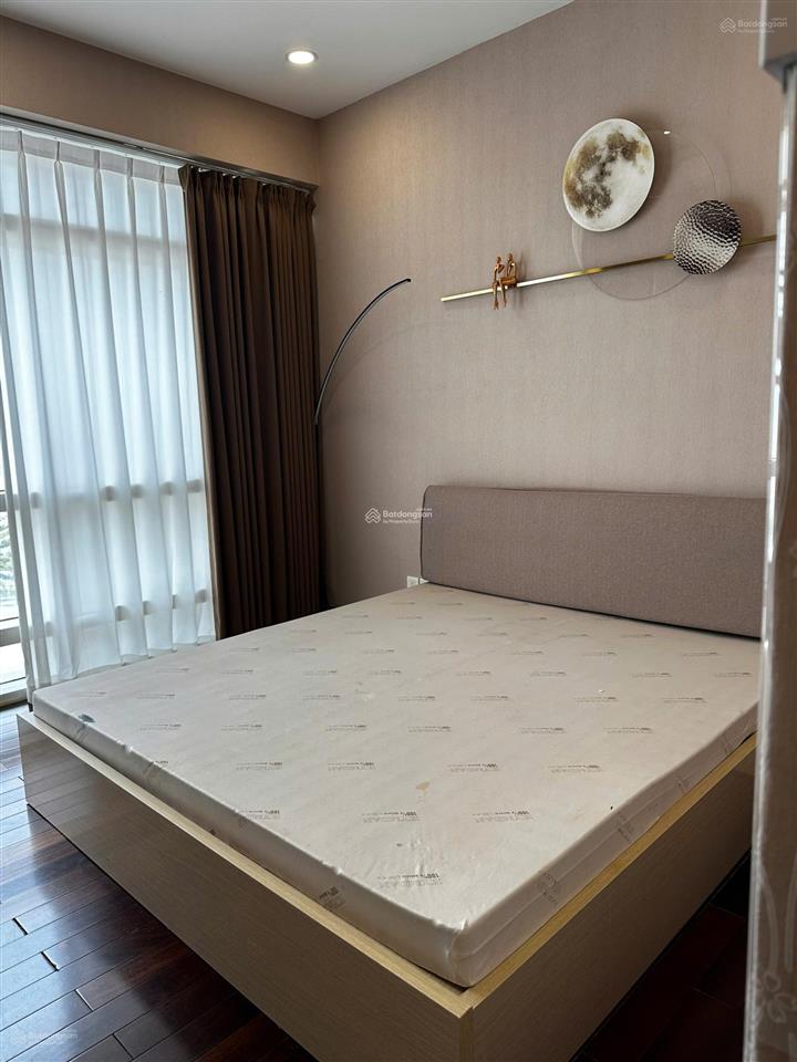 Cho thuê căn hộ petroland tower khu phú mỹ hưng quận 7 gồm 3 phòng ngủ 120m2 giá 22.000.000/tháng