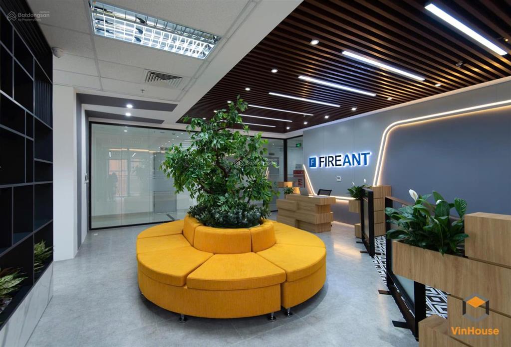 Bán sàn thương mại văn phòng khối đế toà chung cư dt612m2 tiện kinh doanh làm vp sổ hồng lâu dài