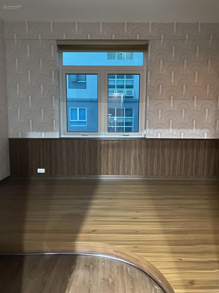 Chcc tòa n04b1 dịch vọng, cầu giấy, 65m2, 2pn, 6,2 tỷ.  0984 536 ***