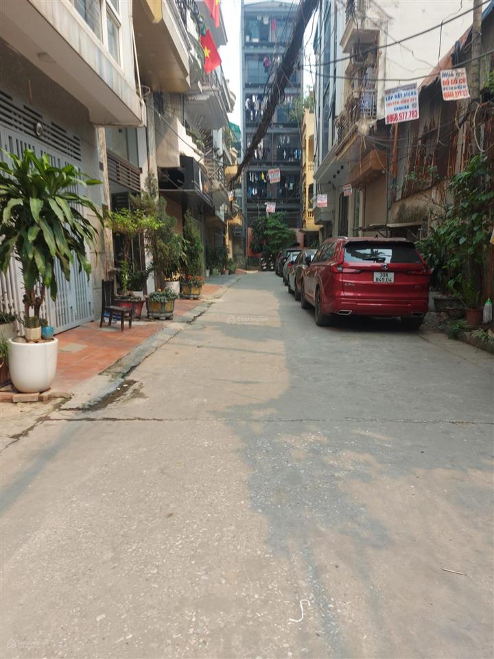 Bán nhà ngõ 24 kim đồng , hoàng mai 65m2, 4 tầng, mặt tiền 4m, giá 15.5 tỷ.  0942 226 ***.