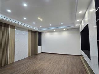 Bán nhà phân lô vỉa hè ô tô tránh kinh doanh 75m2, 7 tầng, mặt tiền 4m, giá 28 tỷ.