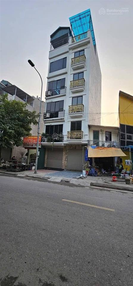 Bán đất phân vỉa hè ô tô tránh , kinh doanh , ngọc hồi 30 m2, , giá 6.35 tỷ.đường 6m, vỉa hè 3m.