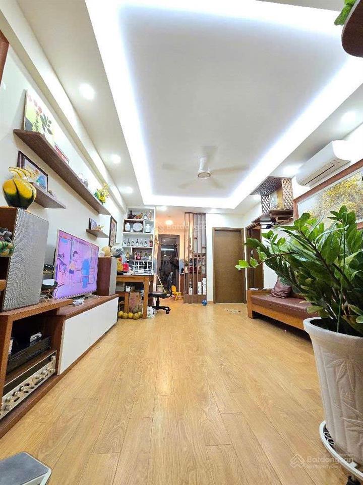 Bán gấp chung cư gelexia 885 tam trinh, giá 5,8 tỷ, 75m2, 2pn, 2vs, sẵn sổ đỏ, tặng nội thất