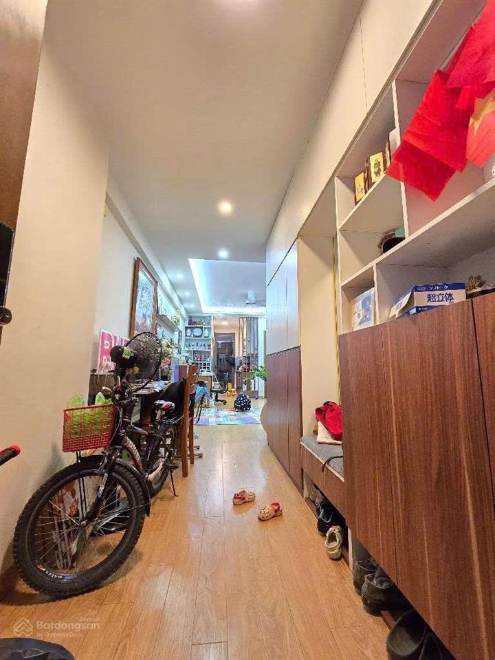 Bán gấp chung cư gelexia 885 tam trinh, giá 5,8 tỷ, 75m2, 2pn, 2vs, sẵn sổ đỏ, tặng nội thất