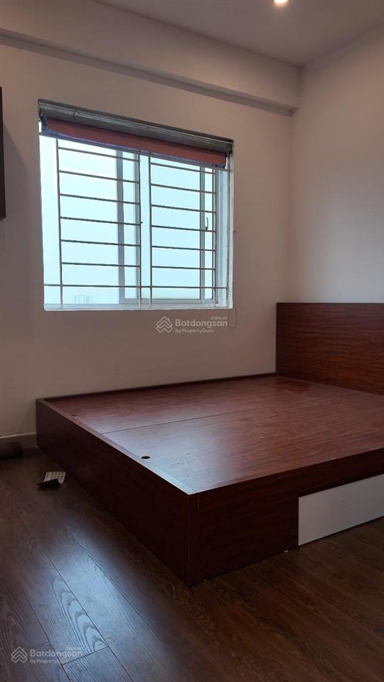Bán rẻ chung cư vĩnh hoàng, giá 3,5 tỷ, 60m2, 2 phòng ngủ, ngay chợ đầu mối, view hồ đẹp