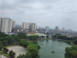 Chính chủ bán chung cư vĩnh hoàng, giá 4 tỷ, 62m2, 2 phòng ngủ, ngay chợ đầu mối, view hồ đẹp
