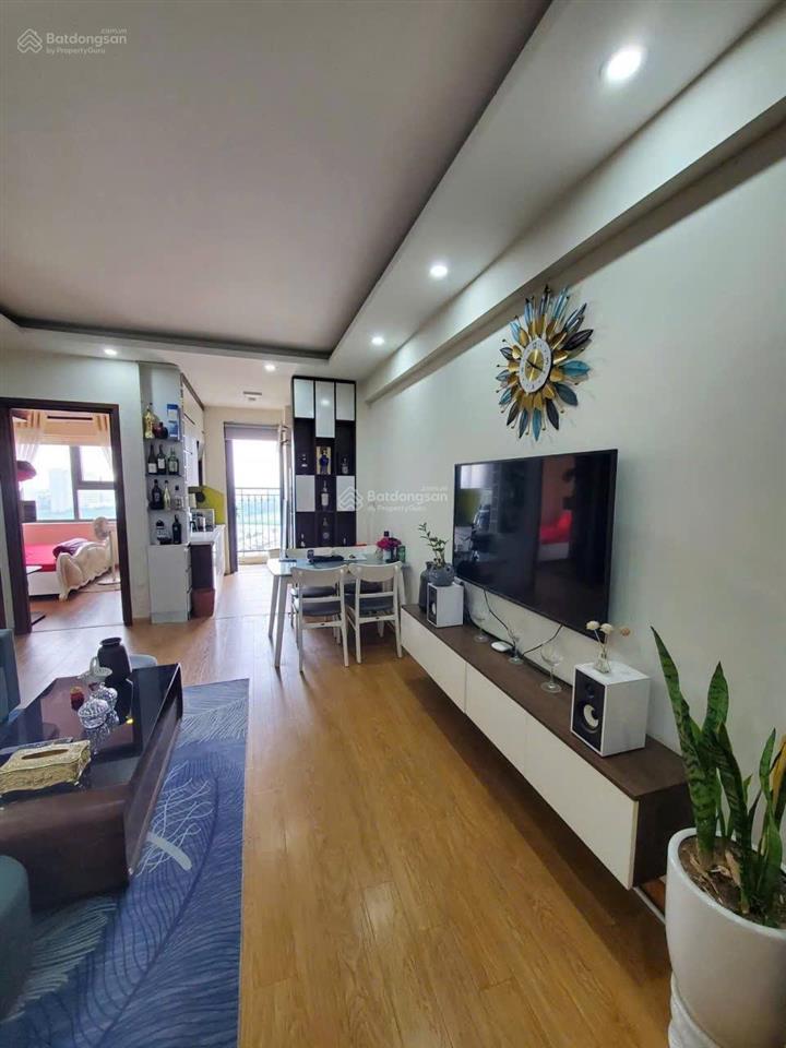 Chính chủ bán gấp chung cư vĩnh hoàng, 3 phòng ngủ 2 vệ sinh, giá 4,5 tỷ, nội thất đẹp, sẵn sổ đỏ